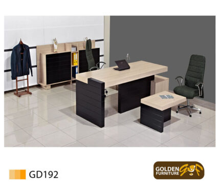 مكتب مدير فخم من مصنع و شركة جولدن فرنتشر الاثاث المكتبي