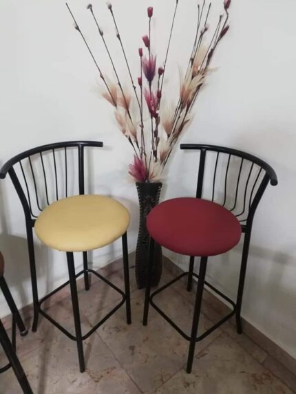 كرسي بار هيدروليك من شركة جولدن فرنتشر الاثاث المكتبي